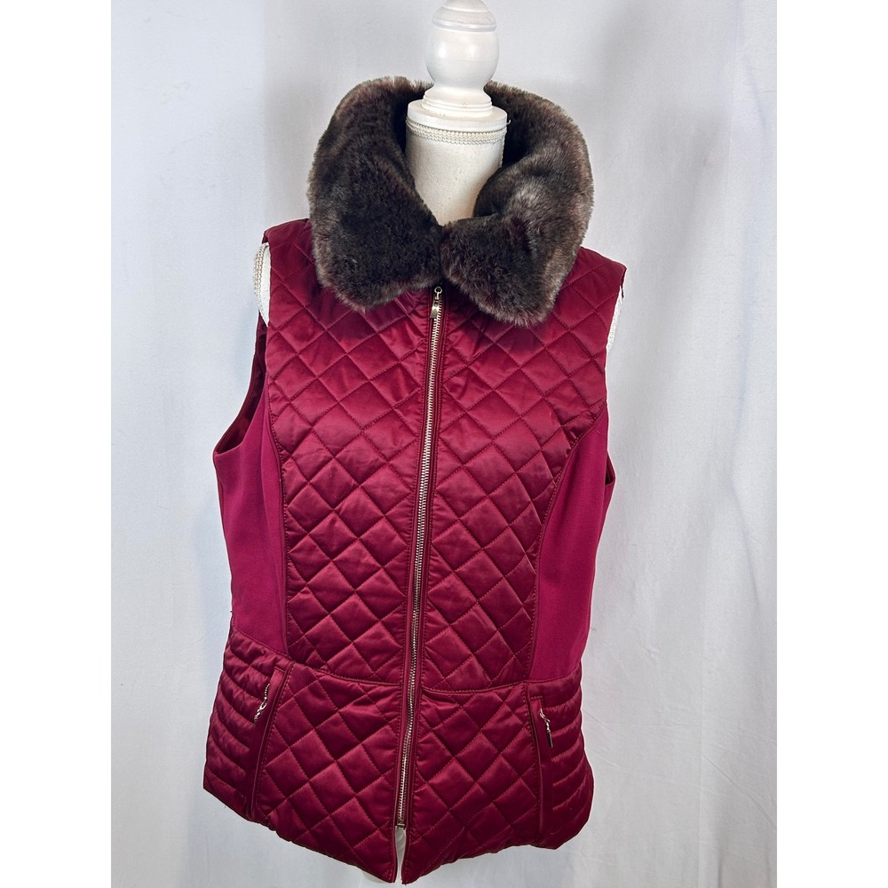 Quilted Faux Fur Collar Vest Burgundy Full Zip Pockets Sleeveless Jacket Womens